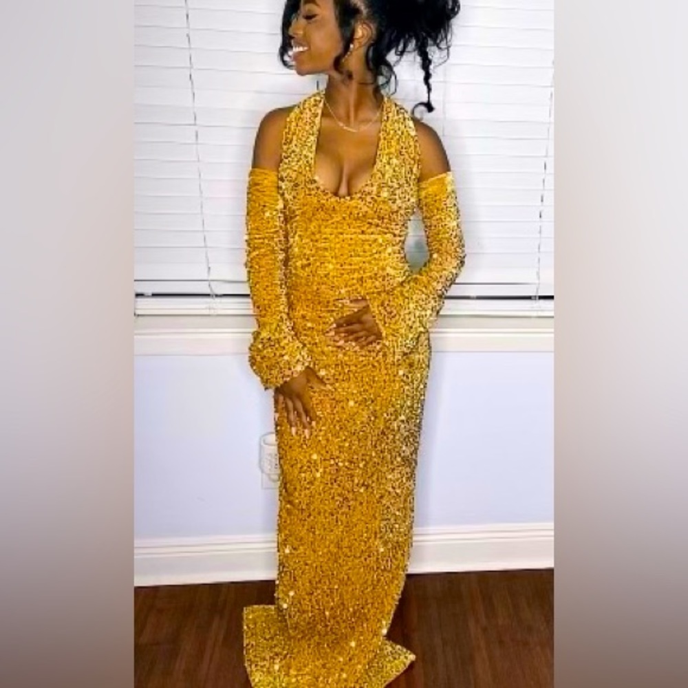 Gold Fitted Sequins Gown